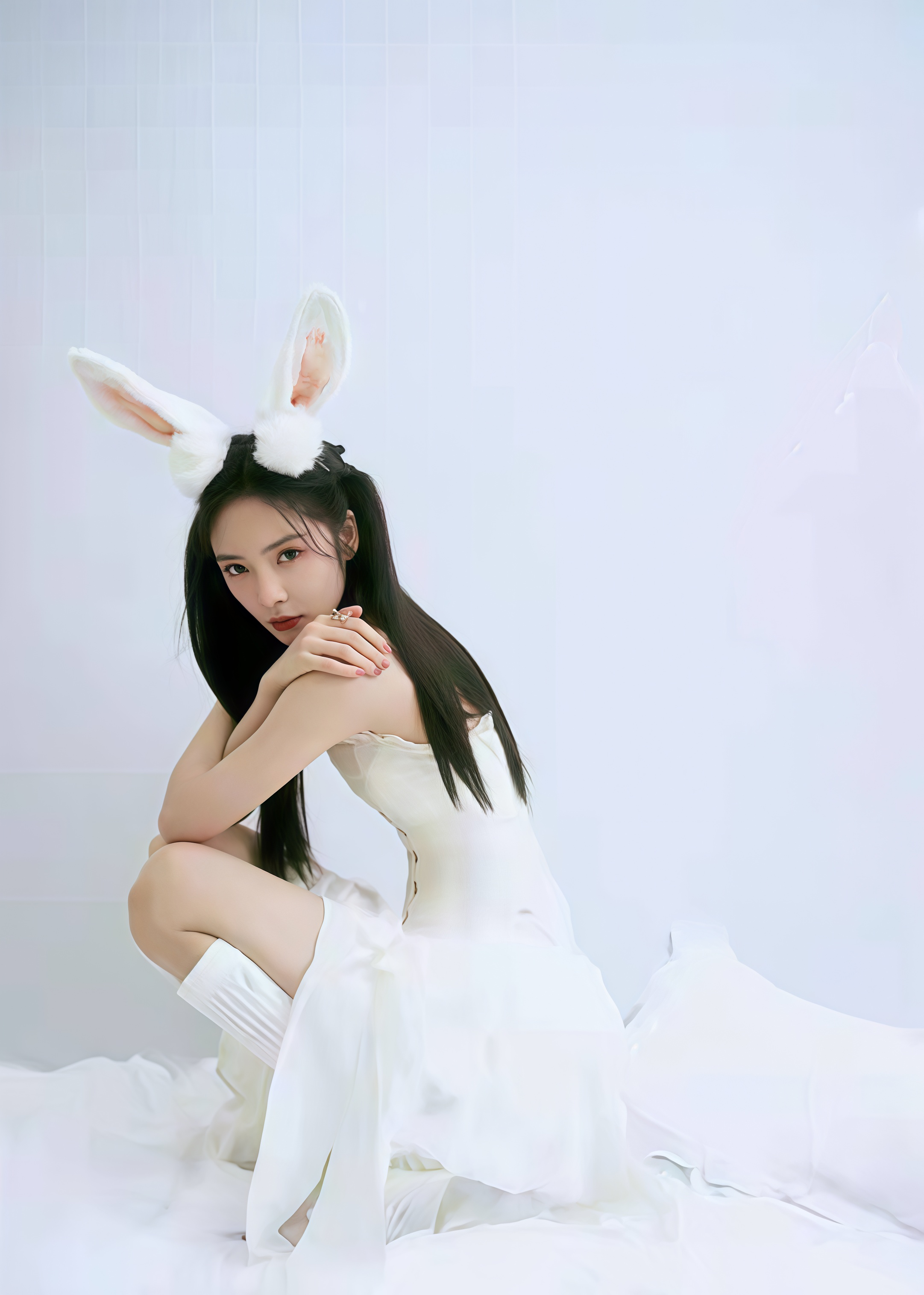 蔡文静小白兔造型杀疯了！又甜又辣谁扛得住