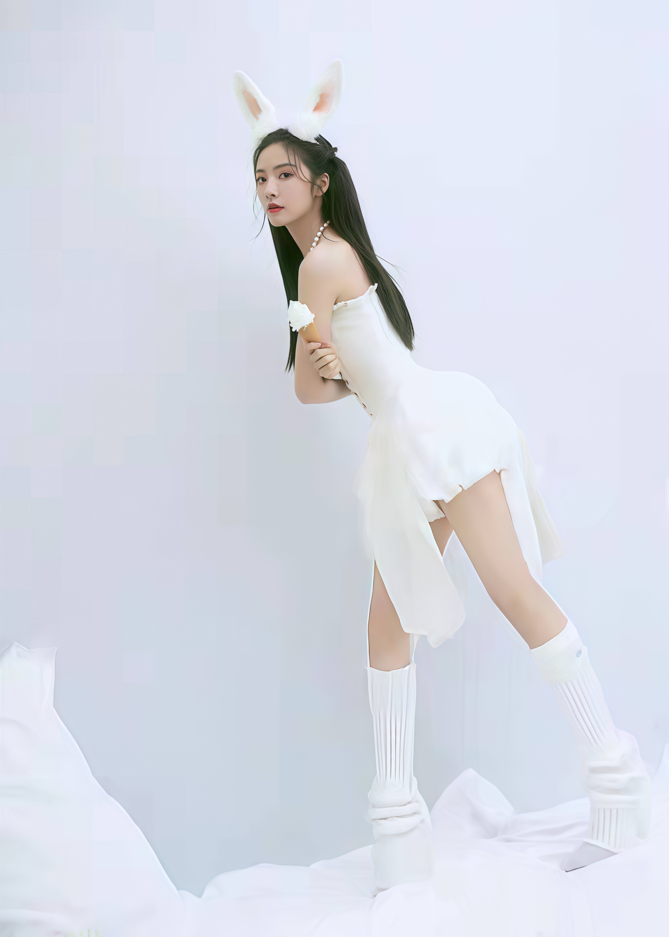 蔡文静小白兔造型杀疯了！又甜又辣谁扛得住