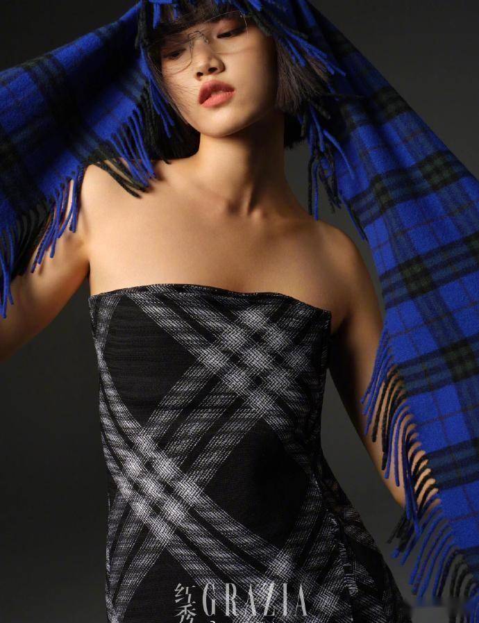 维密超模红秀封面大片,这身材真的不愧是超模 维密超模红秀封面大片,这身材真的不愧是超模