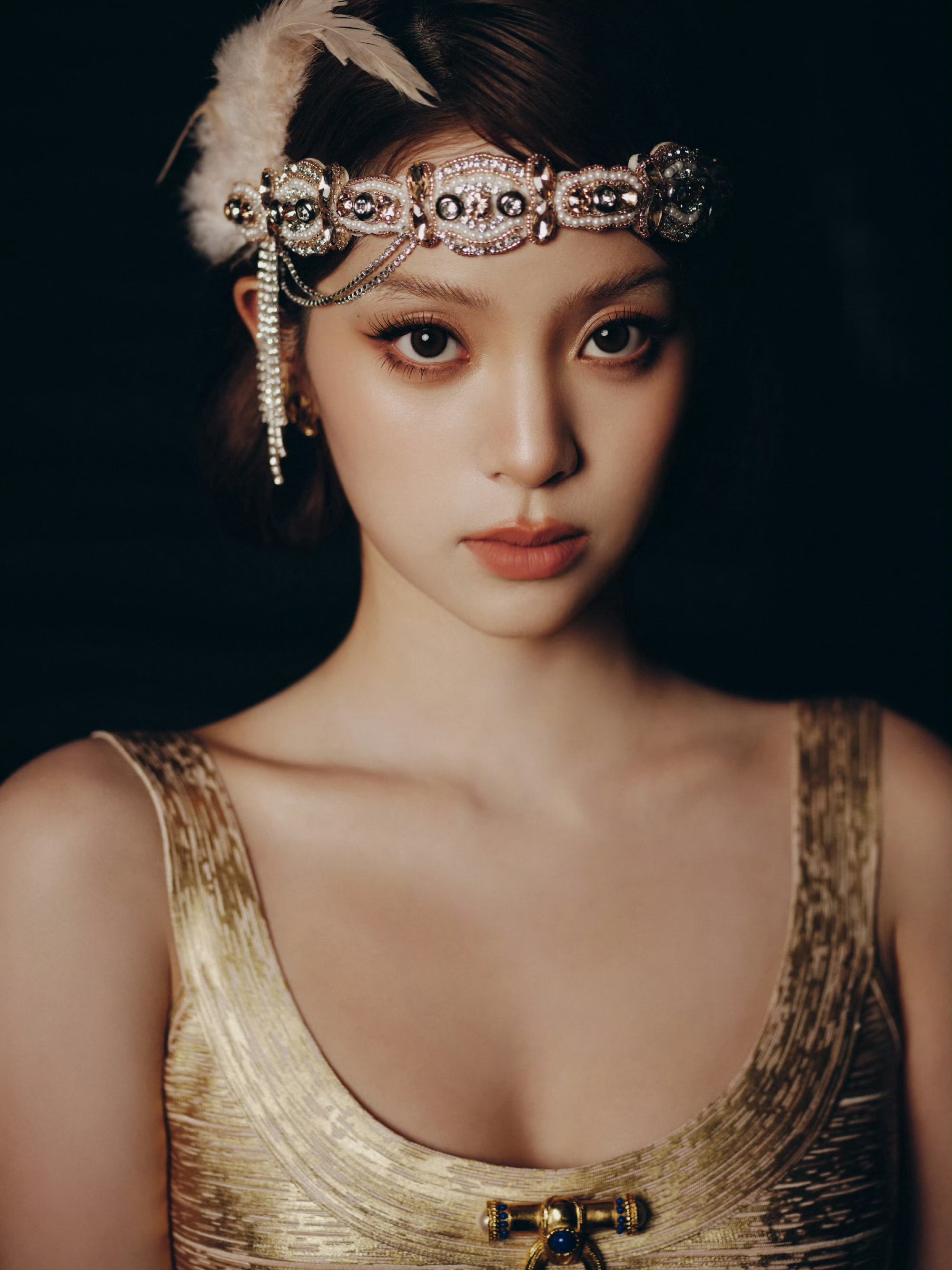 欧阳娜娜cos《了不起的盖茨比》里的黛西造型,造型太出彩了 欧阳娜娜cos《了不起的盖茨比》里的黛西造型,造型太出彩了