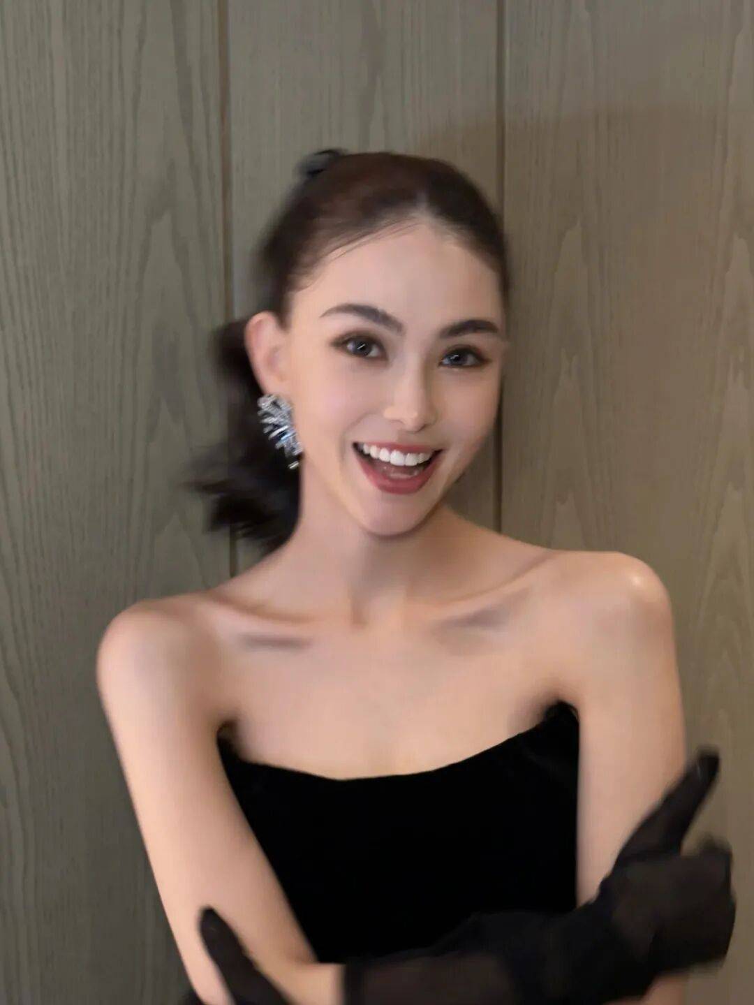 昆凌的复古风美照，她也太美了