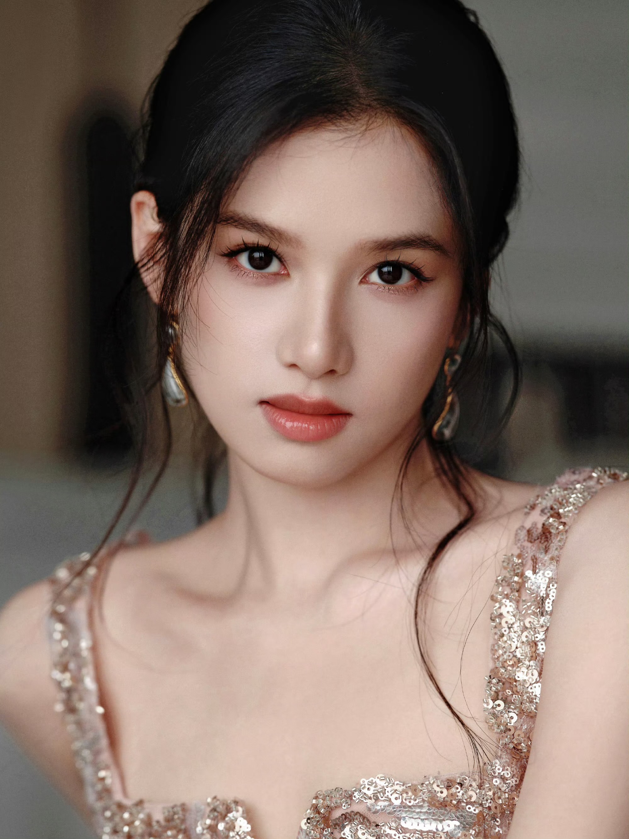 VOGUE+给面子时尚造型,你最喜欢谁呢? VOGUE+给面子时尚造型,你最喜欢谁呢?