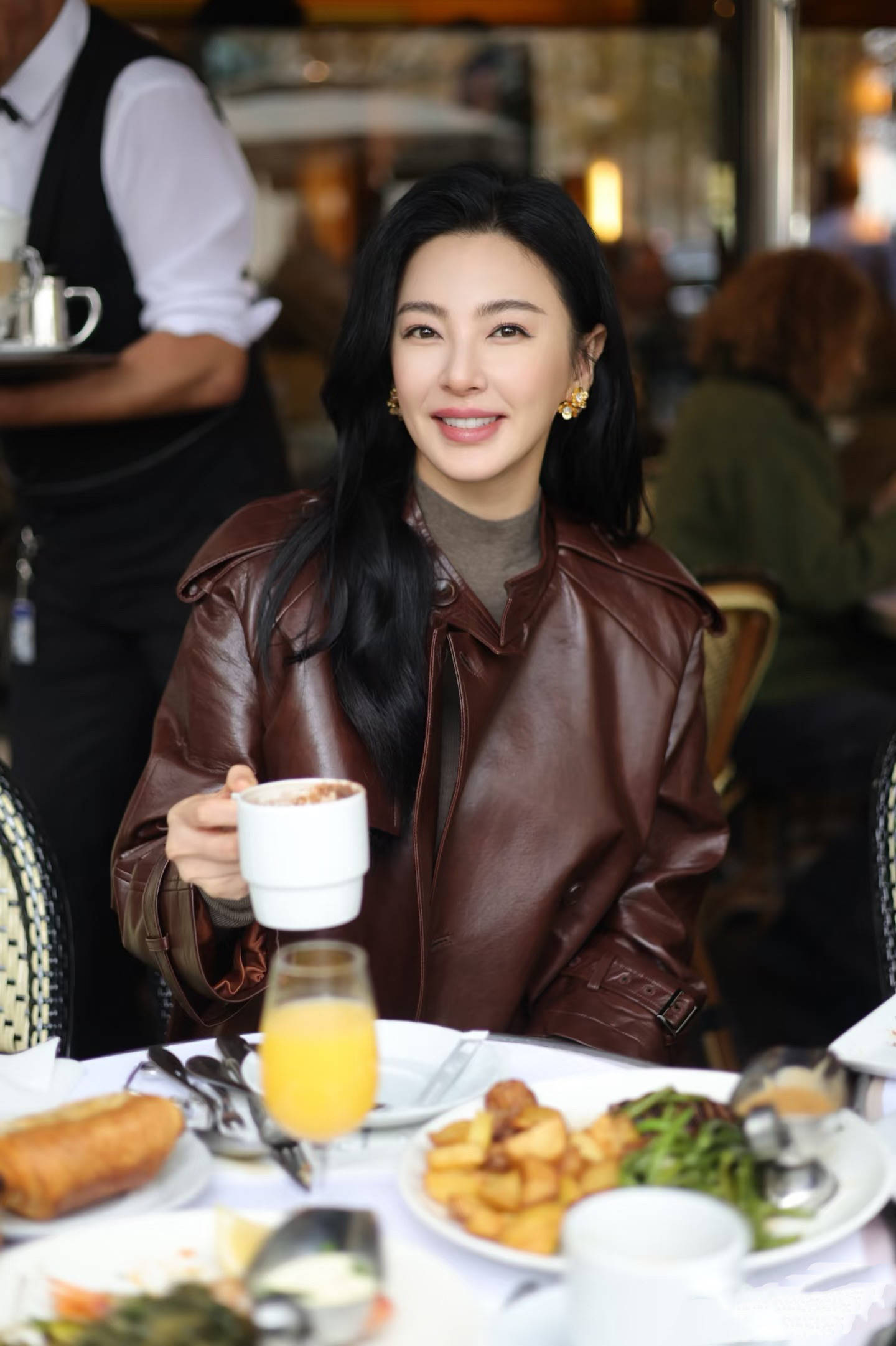 张雨绮晒泳衣照跨年身材丰满凹凸有致,肥而不腻是气血充足的美 张雨绮晒泳衣照跨年身材丰满凹凸有致,肥而不腻是气血充足的美