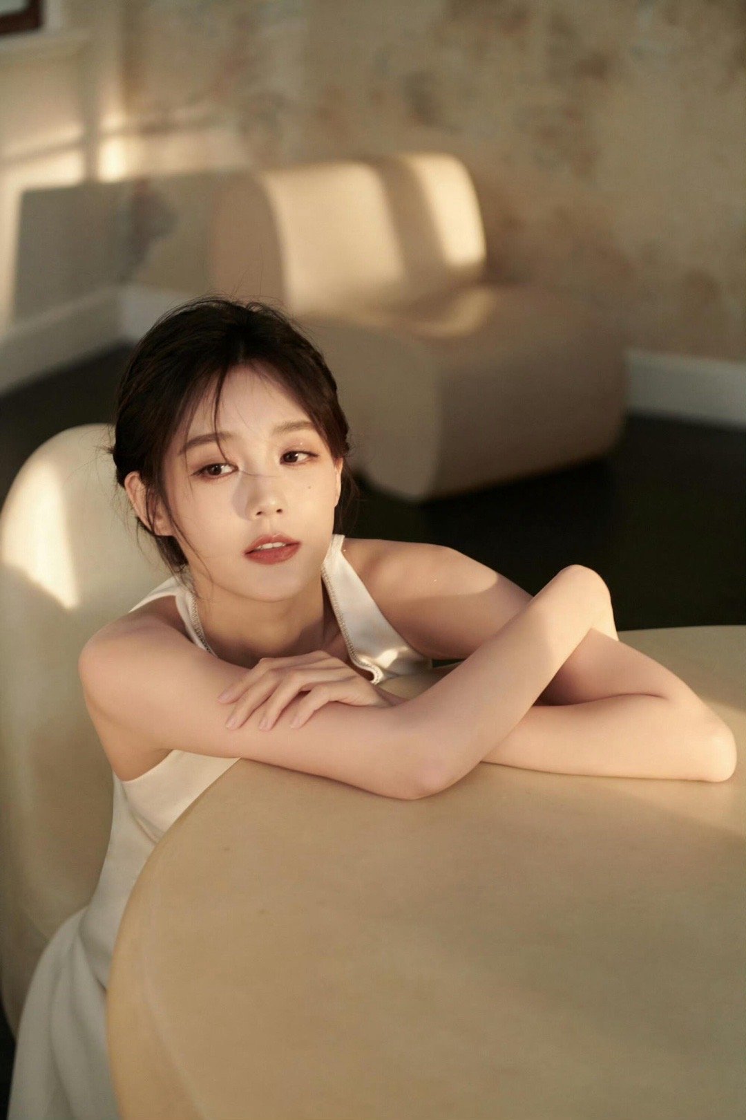 高级清冷感李一桐 穿搭高级舒适 高级清冷感李一桐 穿搭高级舒适