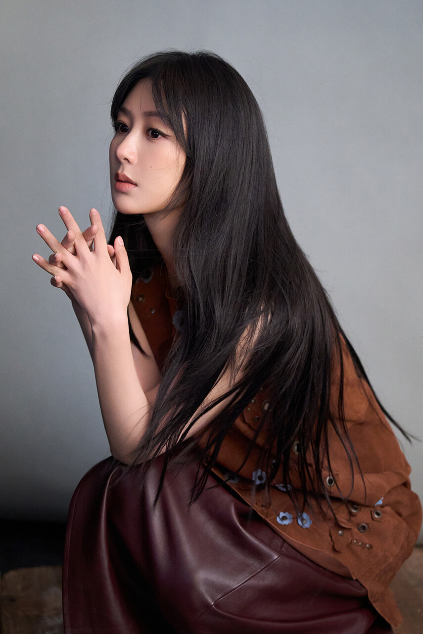 杨紫超话每一张纸，都承载了一段故事