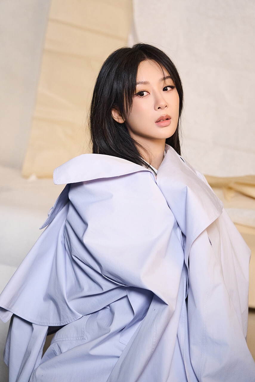 杨紫超话每一张纸，都承载了一段故事