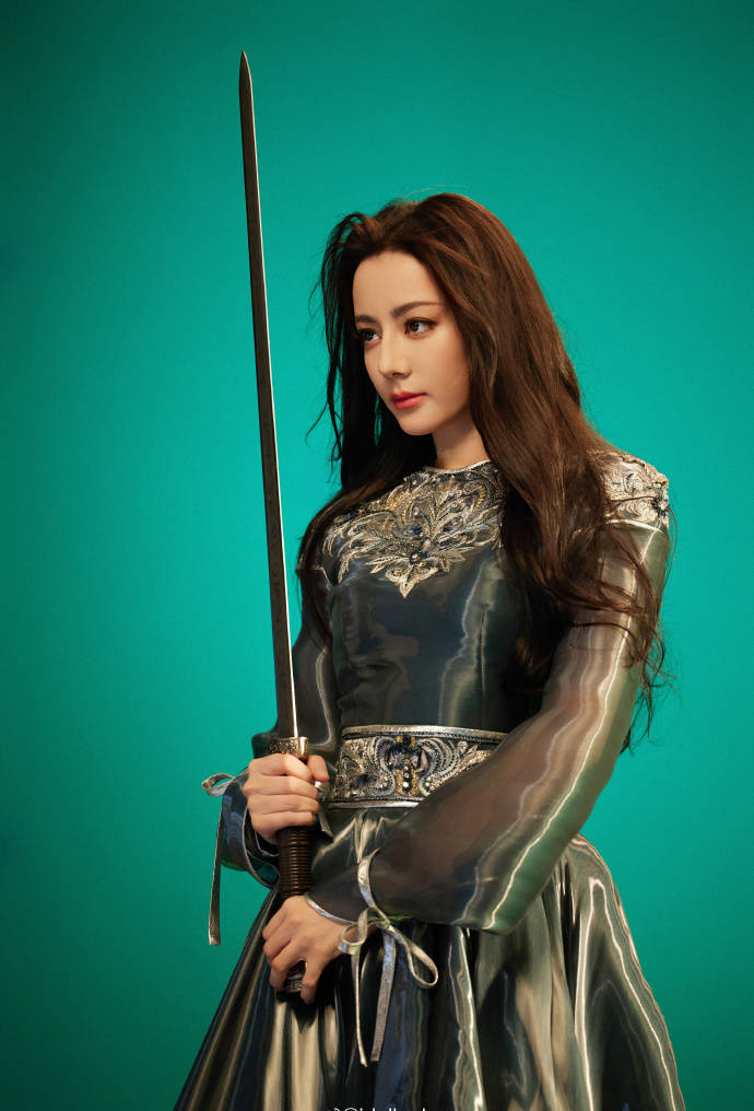 45岁张柏芝脸是真的权威，驾驭起珍珠是真贵气！