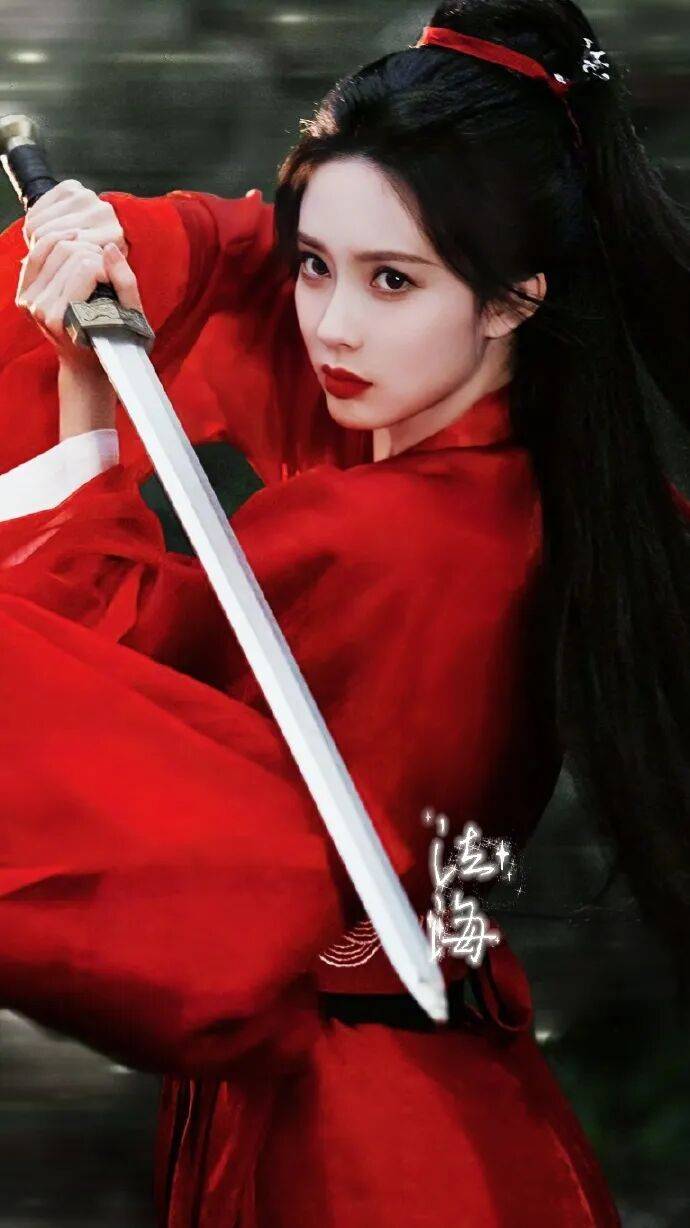 孟子义cos律政俏佳人美爆了!被赞破次元真人芭比 孟子义cos律政俏佳人美爆了!被赞破次元真人芭比