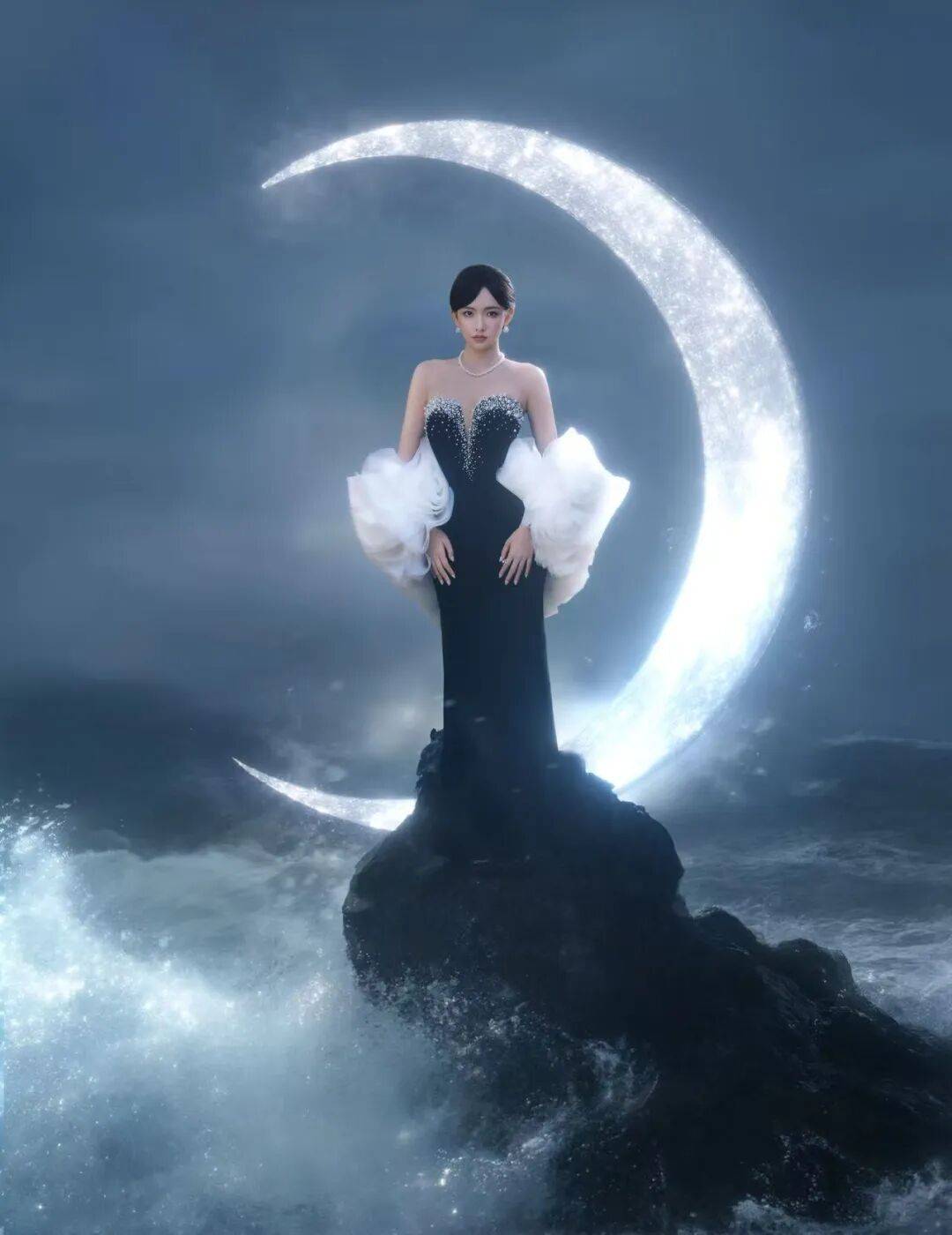 程潇穿抹胸裙露出事业线宛如黑玫瑰!魔鬼身材性感火辣 程潇穿抹胸裙露出事业线宛如黑玫瑰!魔鬼身材性感火辣