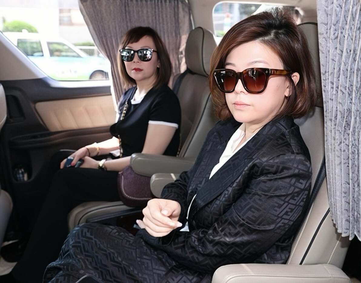 香港知名女星正在协议离婚,遭老公赶出豪宅,靠借款维持生活 香港知名女星正在协议离婚,遭老公赶出豪宅,靠借款维持生活