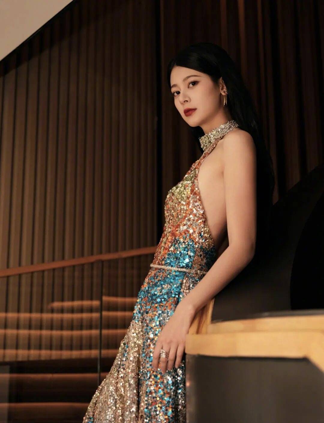 赵昭仪 从大连姑娘到荧幕新星的闪耀之路 赵昭仪 从大连姑娘到荧幕新星的闪耀之路