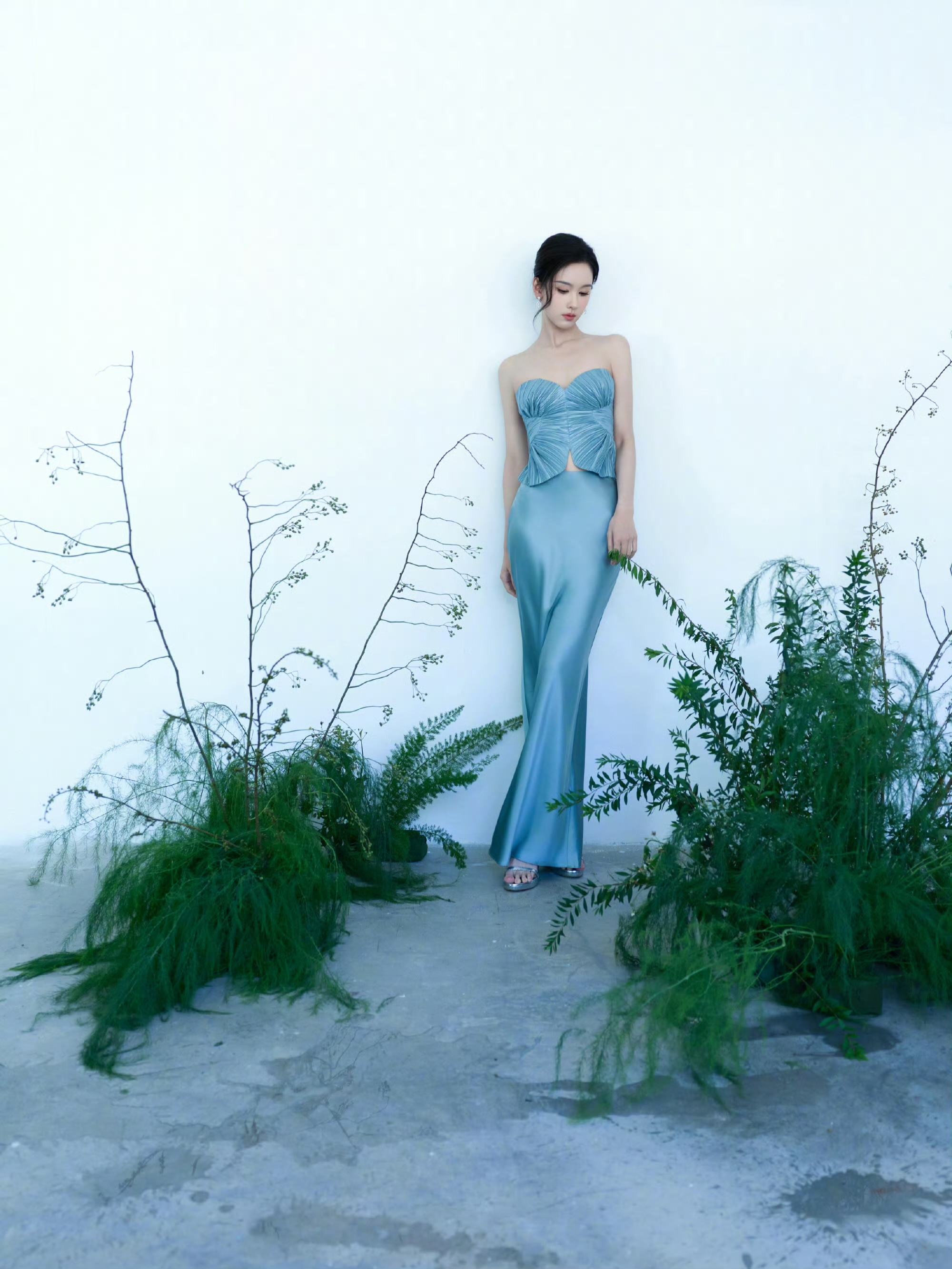 陈都灵 x Cult gaia时尚穿搭