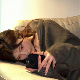 元气女生·写实日常风室内自拍 高人气女生自拍套图